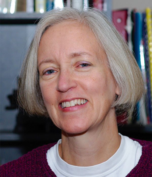 Gwen Clarke headshot