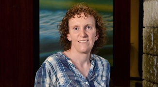 Dr. Niamh Caffrey headshot