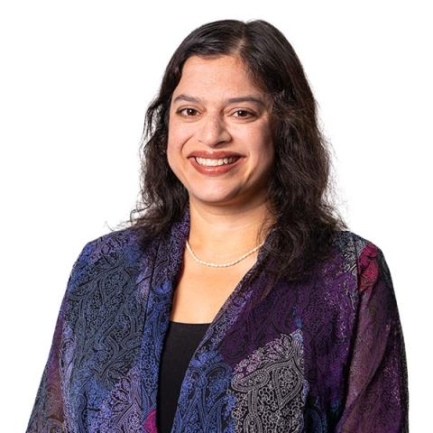 Headshot of Roona Sinha